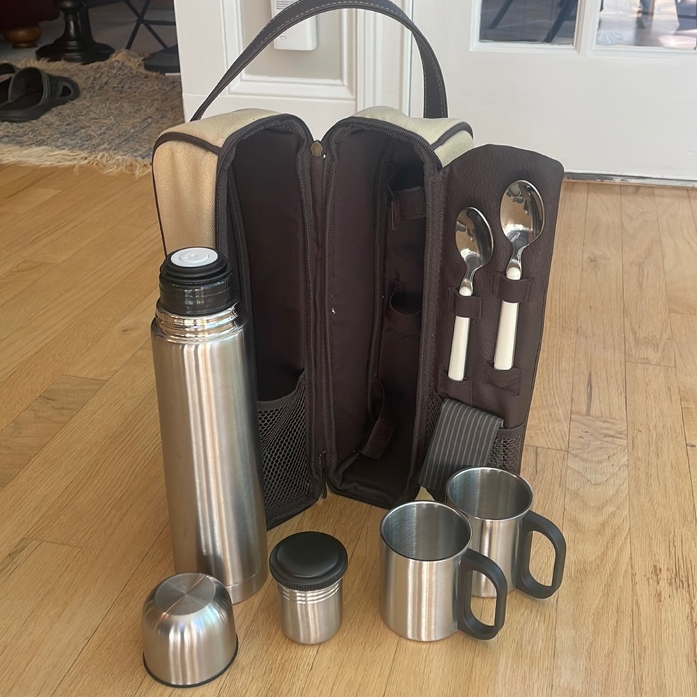 NEW Coffee & Tea Tote with Vacuum Flask for Picnic and Outdoor